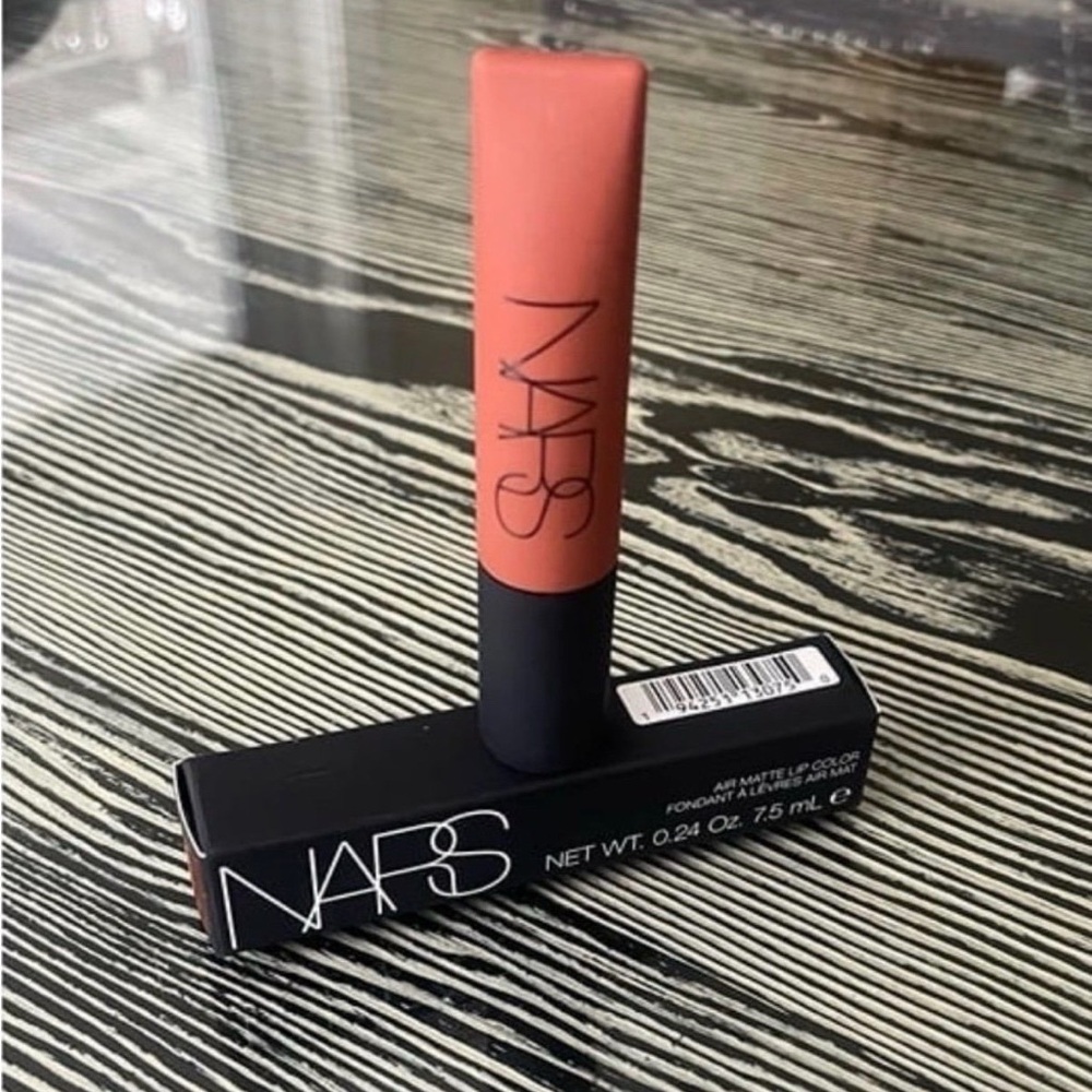 NARS Air Matte Lip Color 0.24 Oz 7.5 mL Loose Control Shade New in a Box - Picture 6 of 8